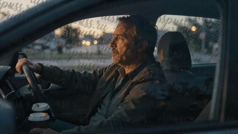 Кризис среднего возраста и платные знакомства: когда это терапия, а когда побег от реальности?